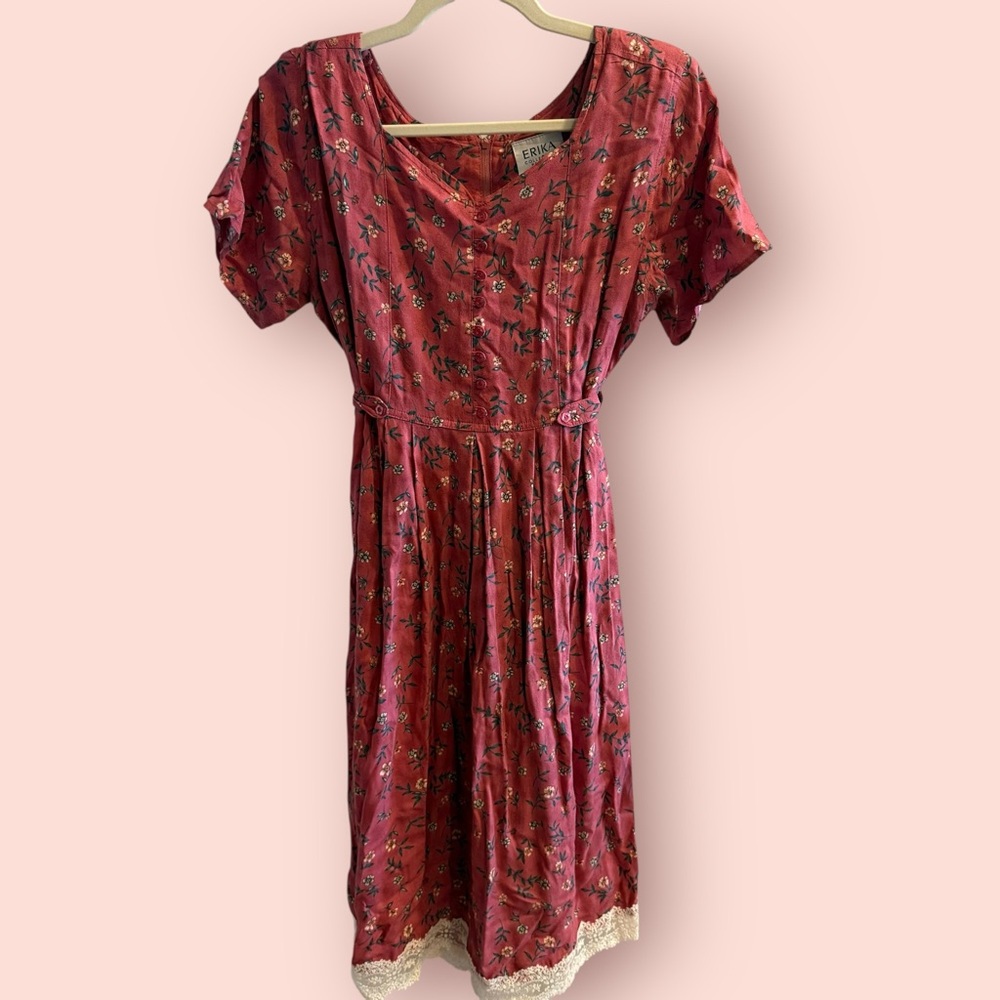 Vintage Red Floral Midi Dress with Lace Trim